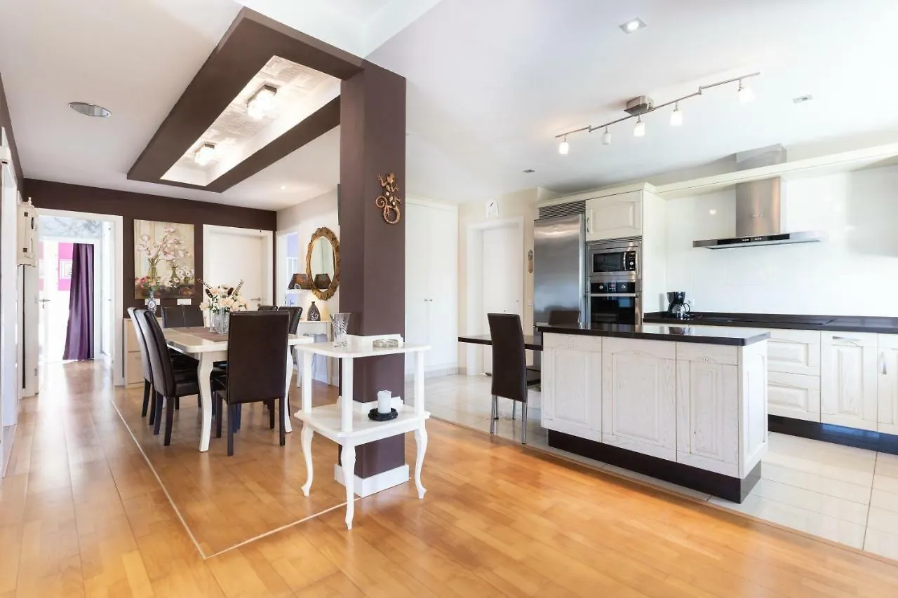 Dorina - Vivienda Vacacional Con Piscina Privada لا أوروتافا
